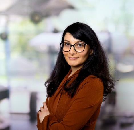 Anahita Jamshidnejad Headshot