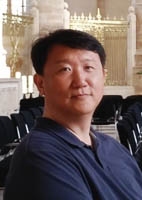 Seung-Hyun Kong Headshot