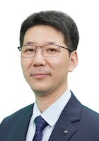 Weiping Ding Headshot